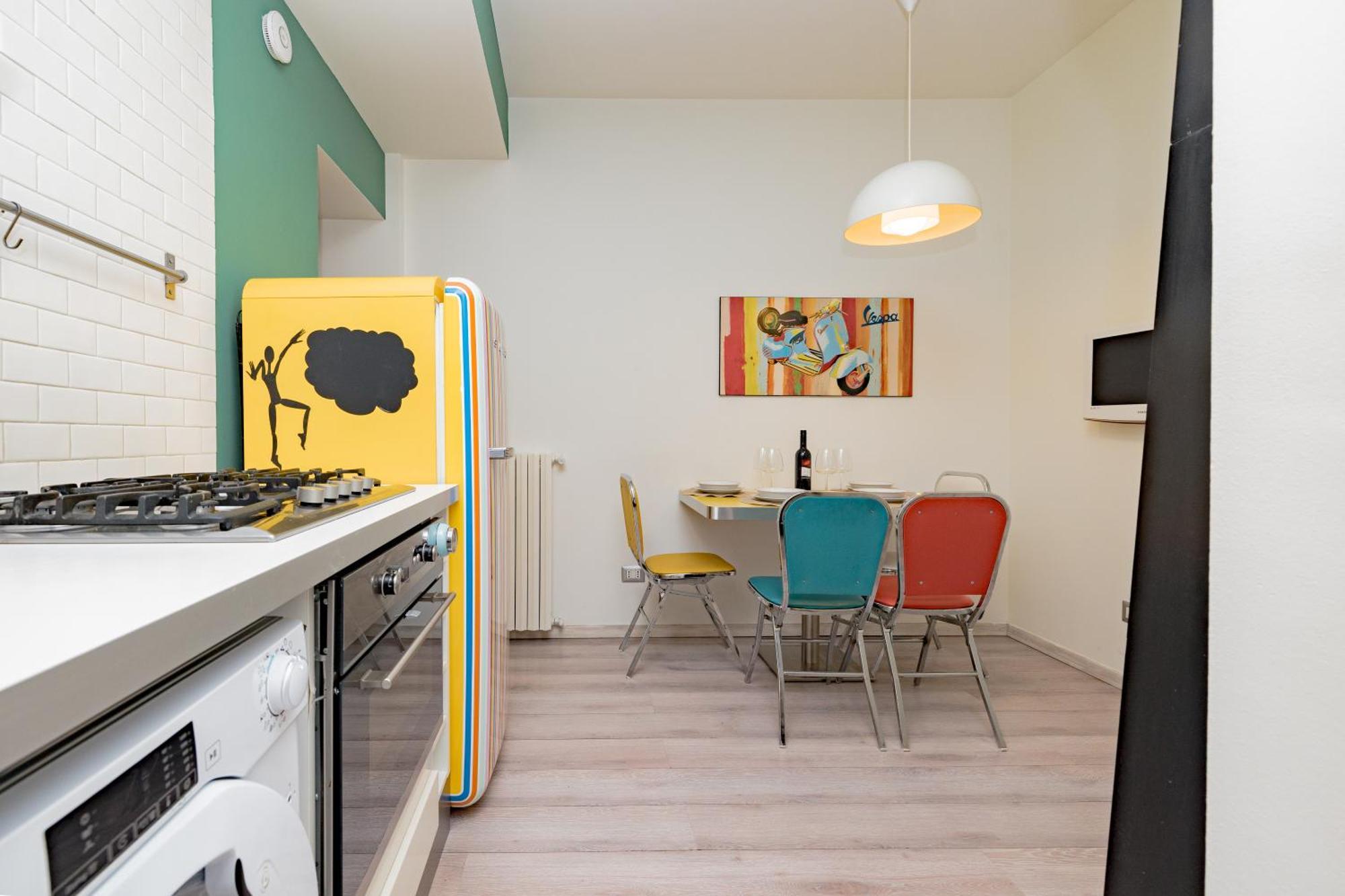 Vintage Gem - 8 Min Duomo Apartment Milan Bagian luar foto